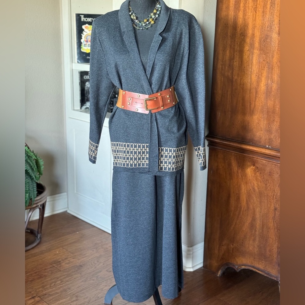 Alfred‎ Dunner Gray Cardigan Skirt Set